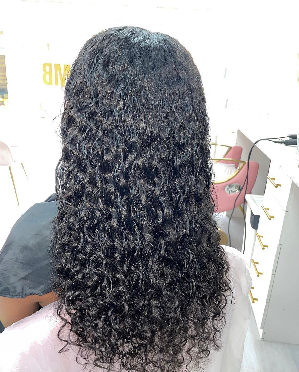 Luxury Wavy/Curly Bundle