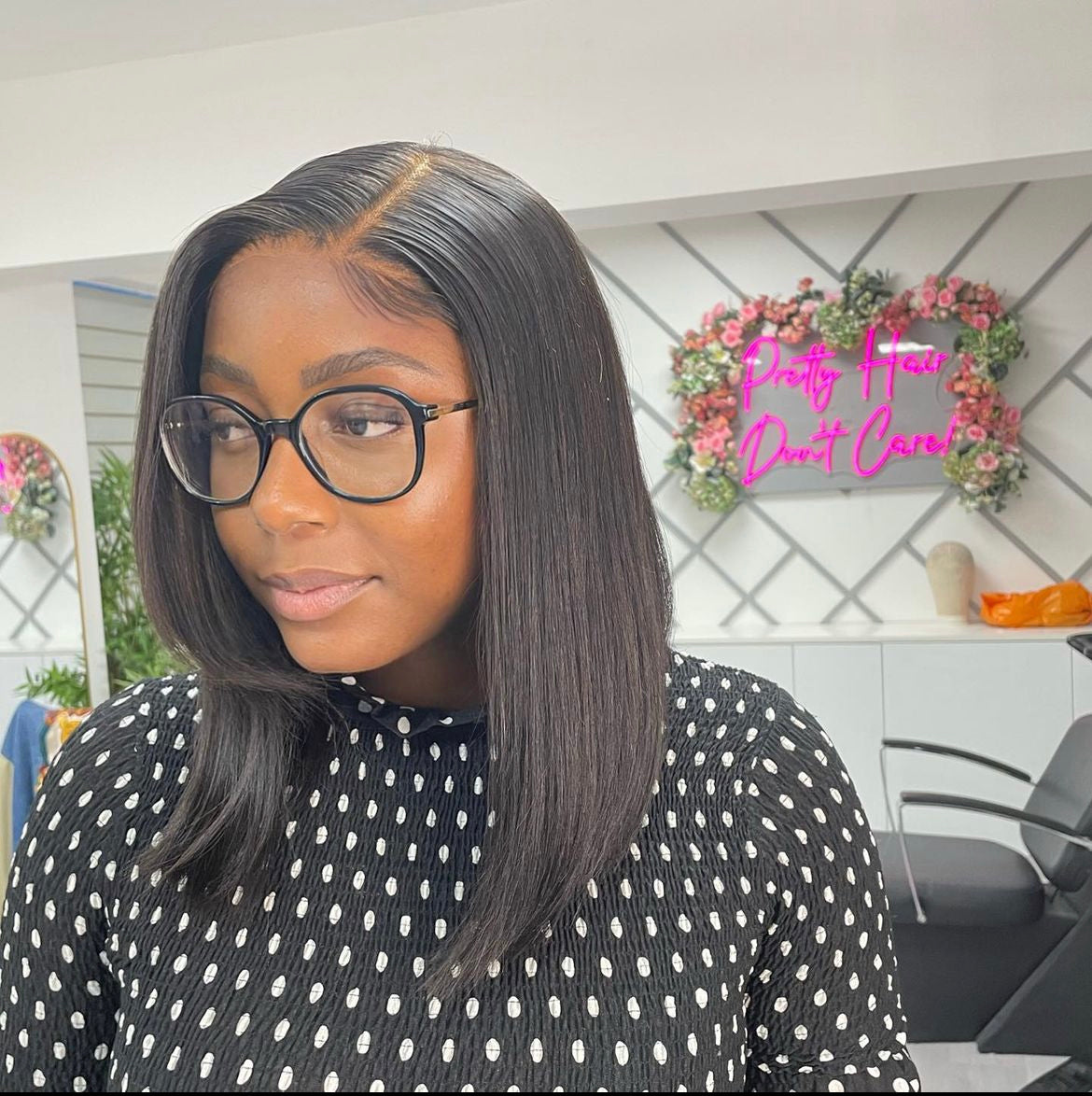 "SILK STRAIGHT" Closure Wig