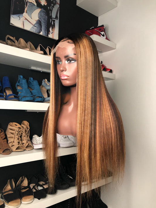 5x5 “CARAMEL SWIRL" Wig